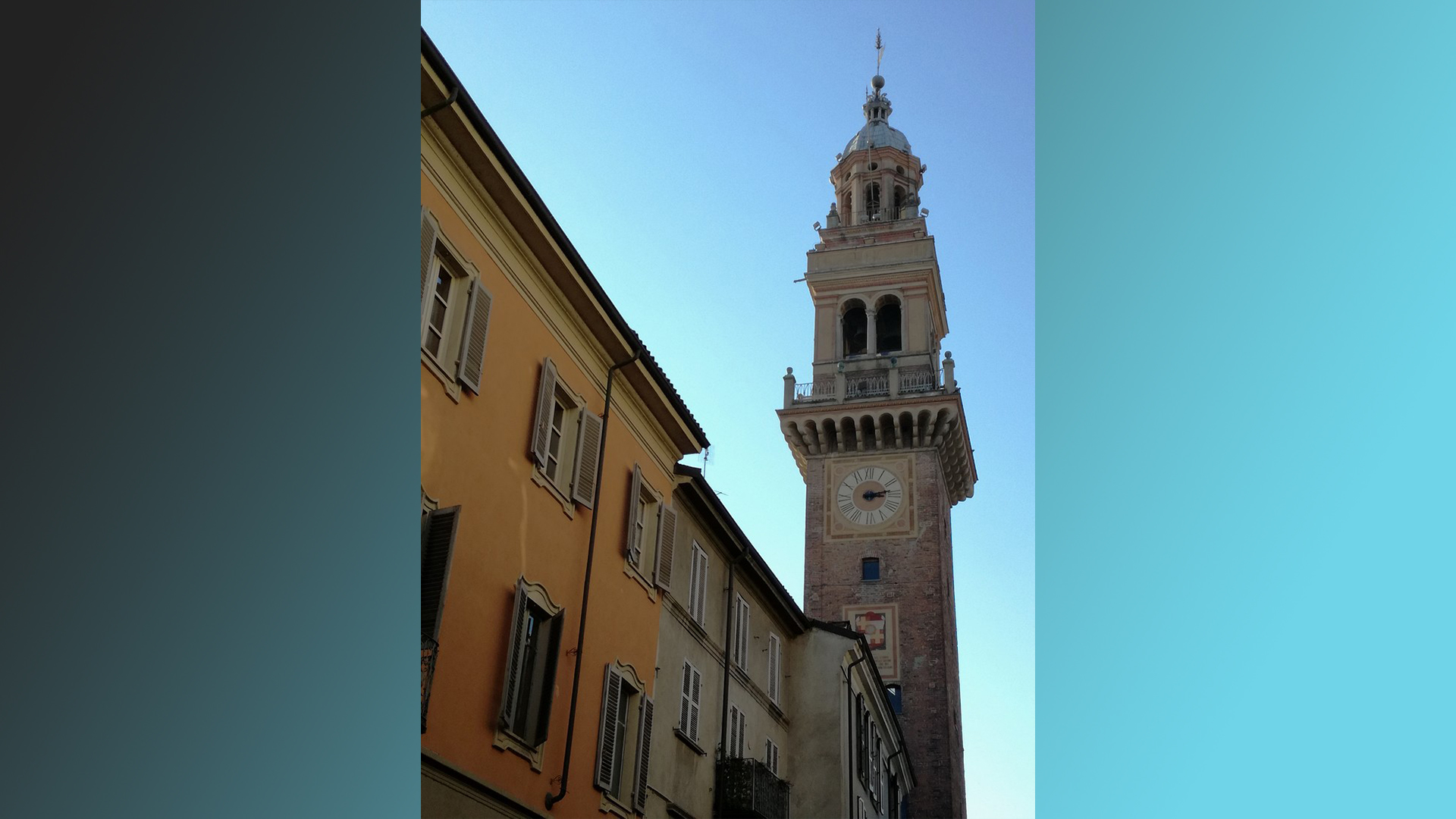 Casale Monferrato: 15 ottobre, la Torre Civica illuminata di azzurro